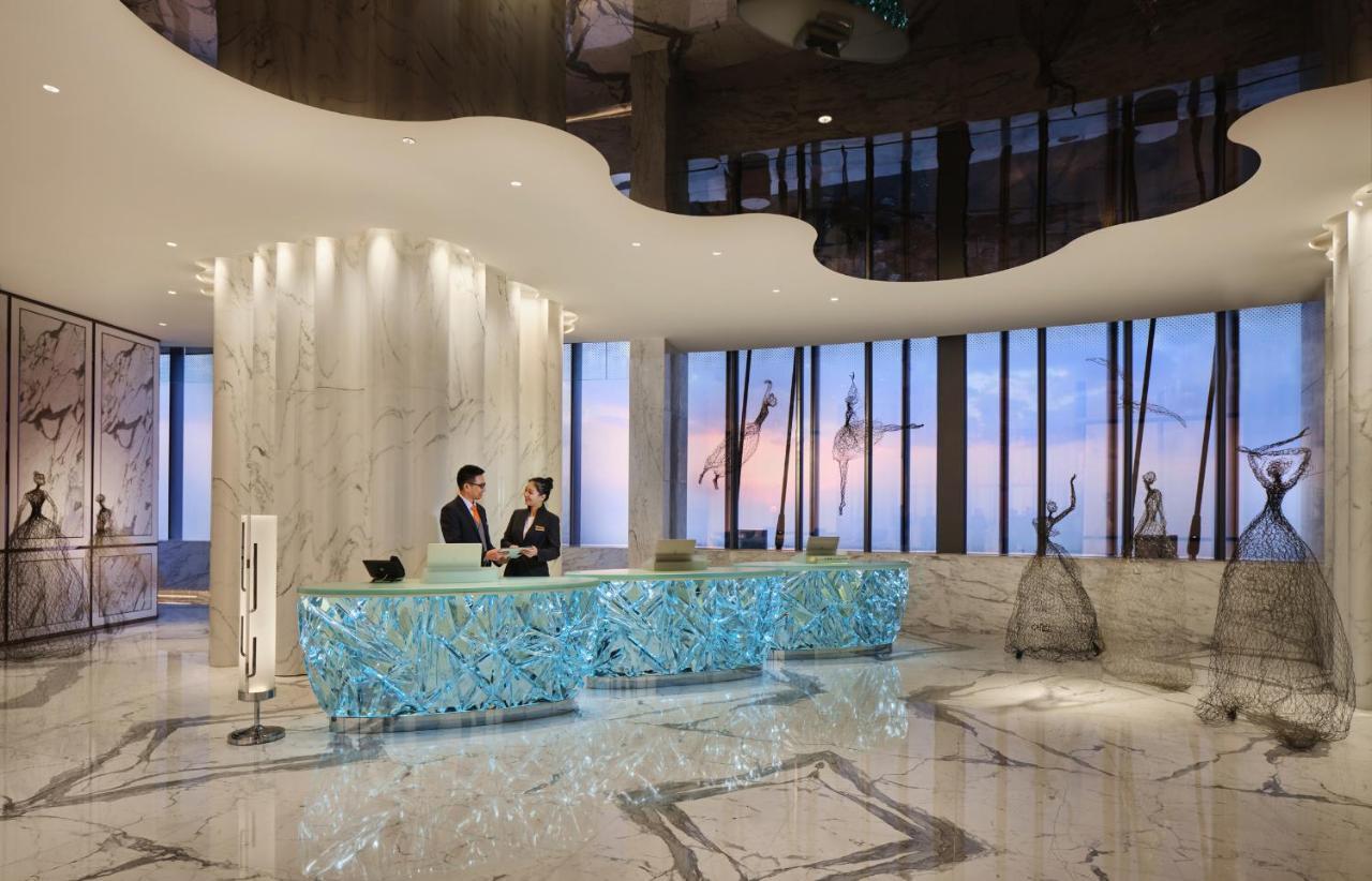 J Hotel, Shanghai Tower - Above All Else, Overlooking The Bund Exterior foto