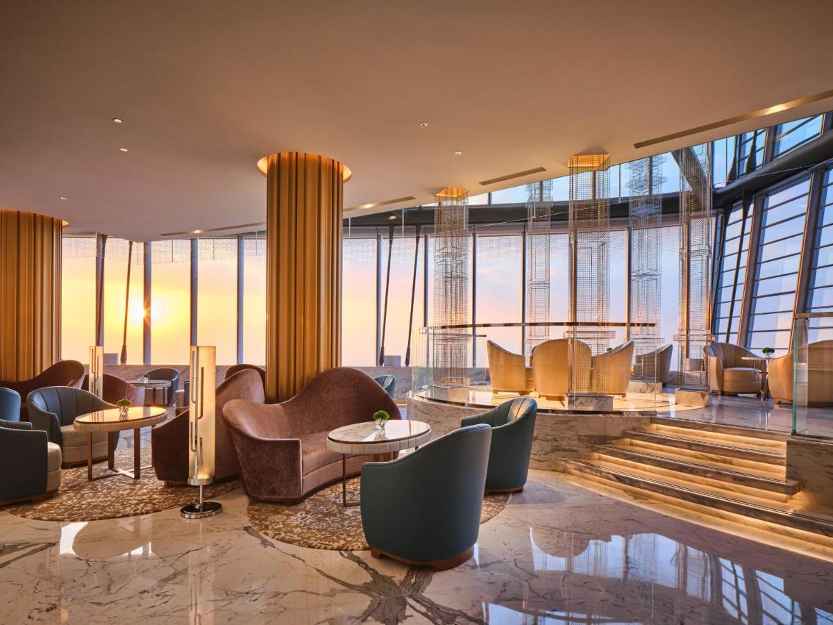 J Hotel, Shanghai Tower - Above All Else, Overlooking The Bund Exterior foto