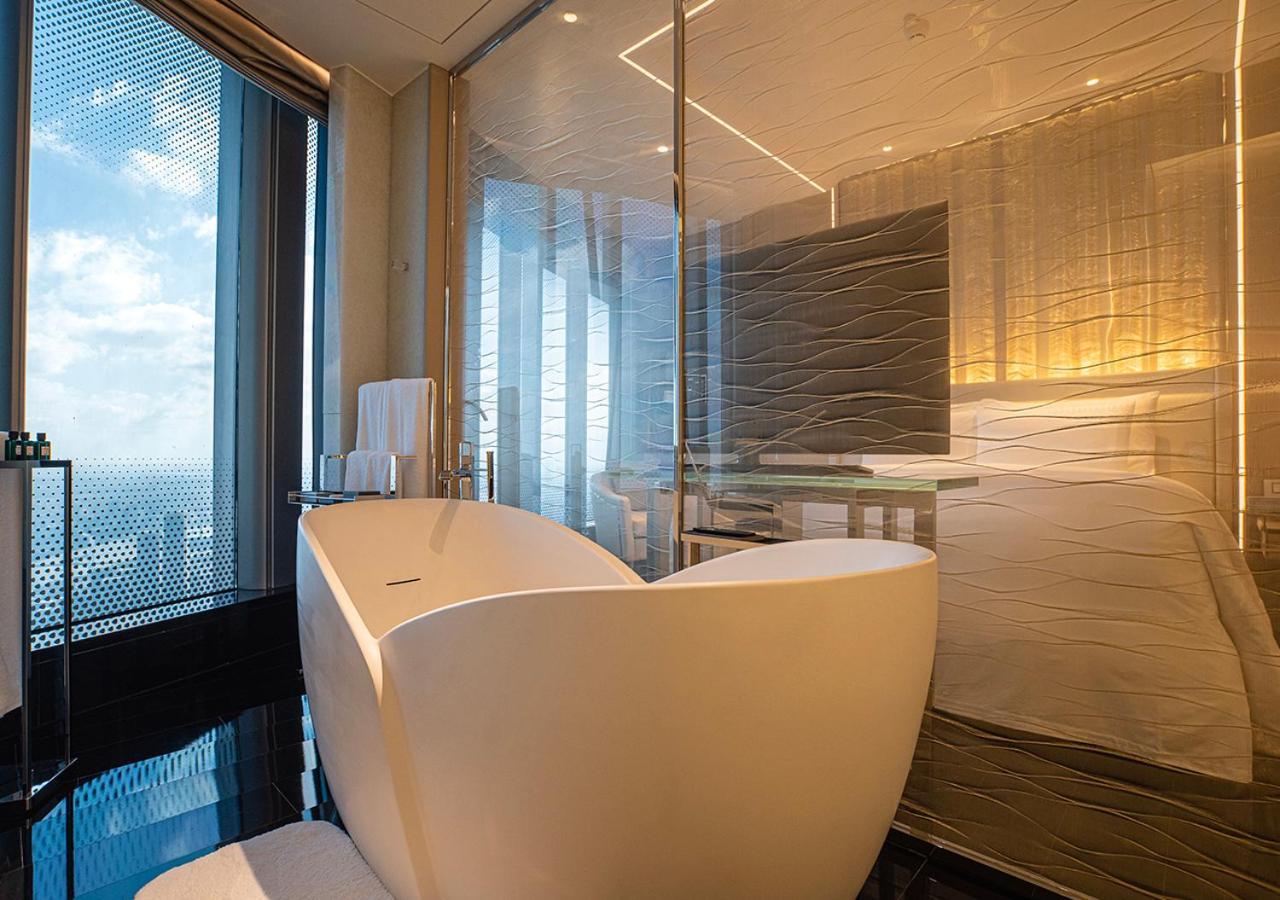 J Hotel, Shanghai Tower - Above All Else, Overlooking The Bund Exterior foto