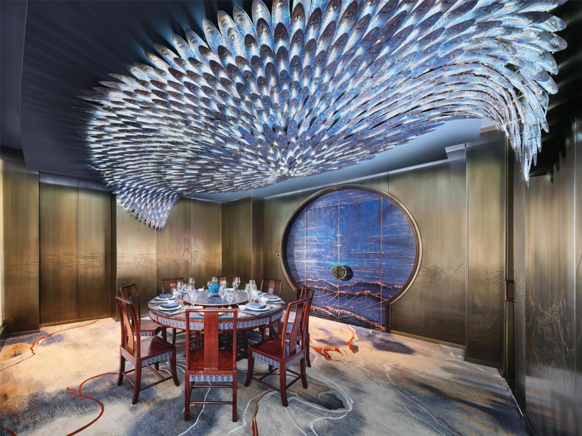 J Hotel, Shanghai Tower - Above All Else, Overlooking The Bund Exterior foto